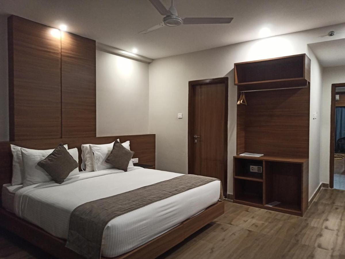 Hotel Tree Fern Dibrugarh Exterior foto